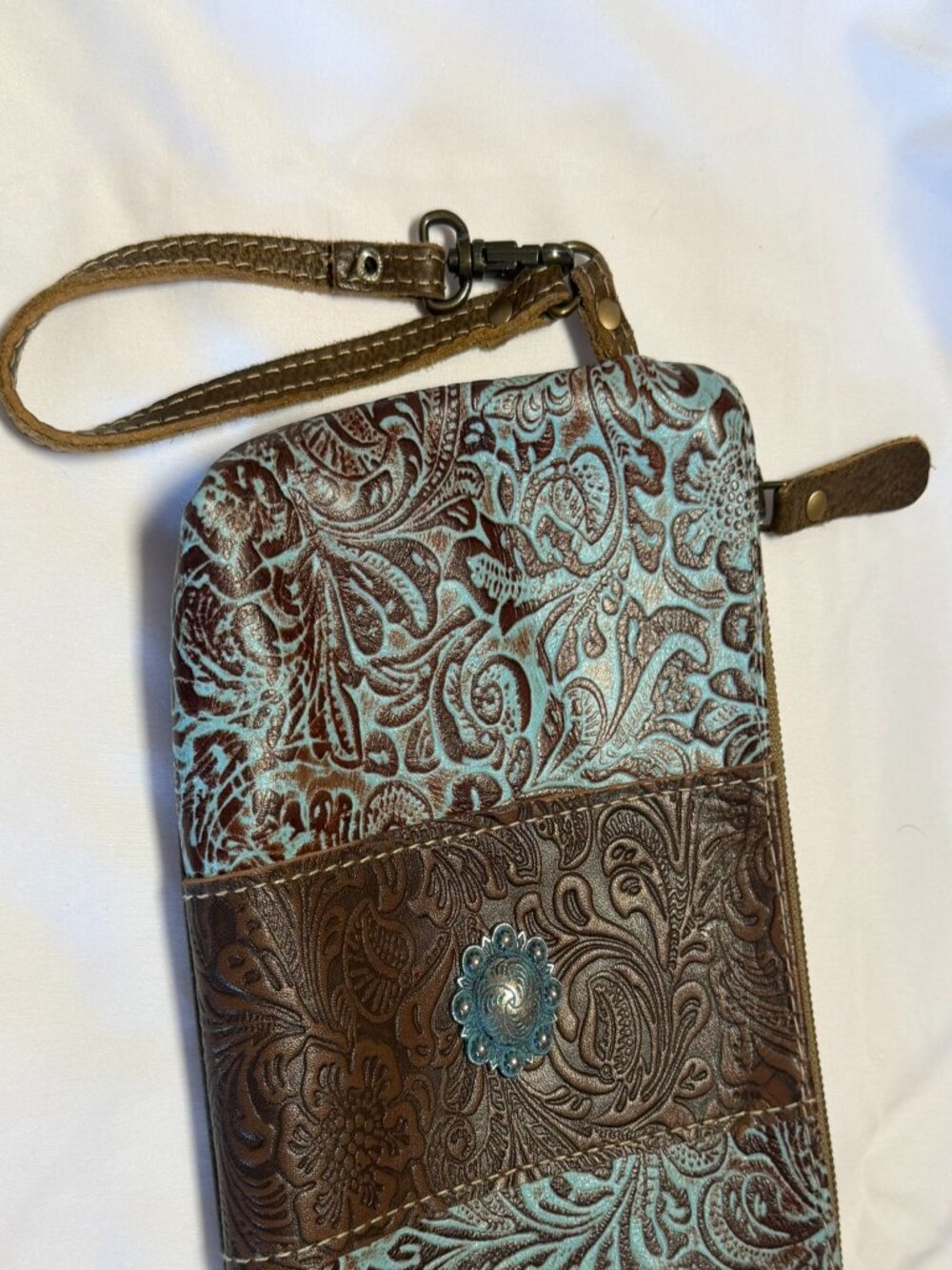 Myra Aqua Tooled Leather Wristlet Western Boho 9.5" x 7" – Excellent Condition